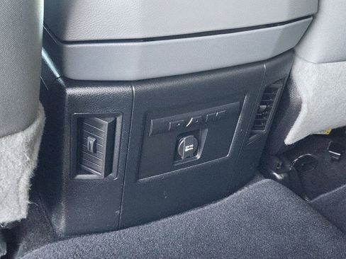 Used 2016 RAM 1500 Lone Star image 35