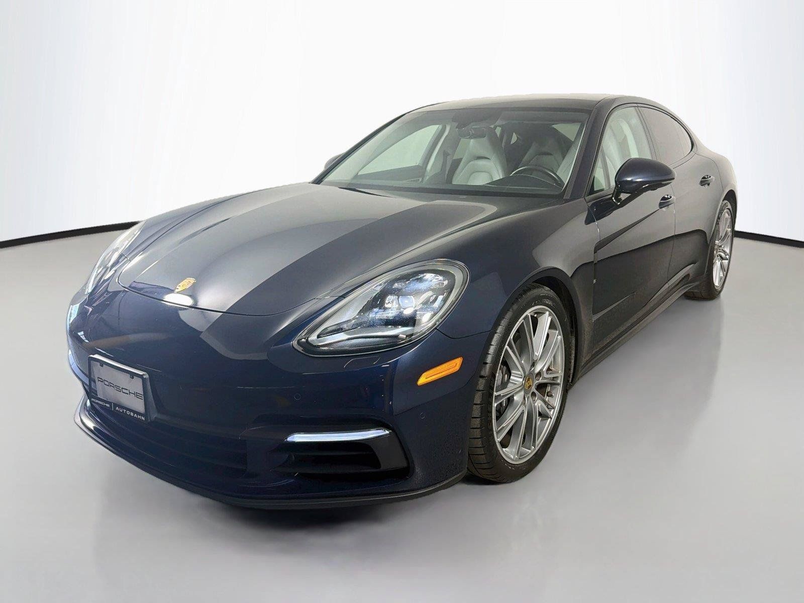 Certified 2020 Porsche Panamera 4 AWD/4WD image 1