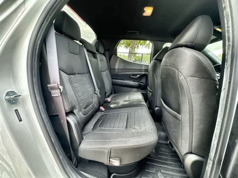 Used 2024 Hyundai Santa Cruz SEL AWD/4WD image 19