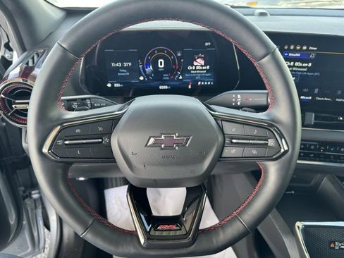 Used 2025 Chevrolet Equinox RS w/ Convenience Package III image 14