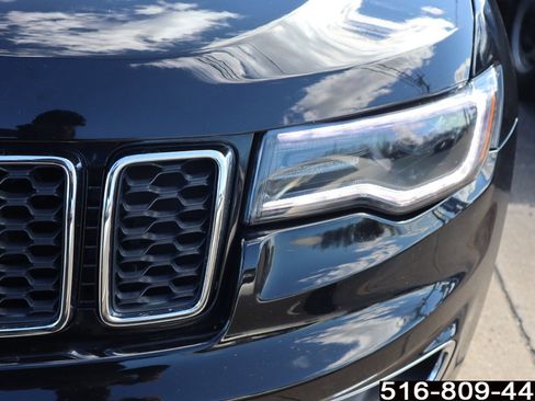 Used 2020 Jeep Grand Cherokee Limited w/ Premium Lighting Group image 8