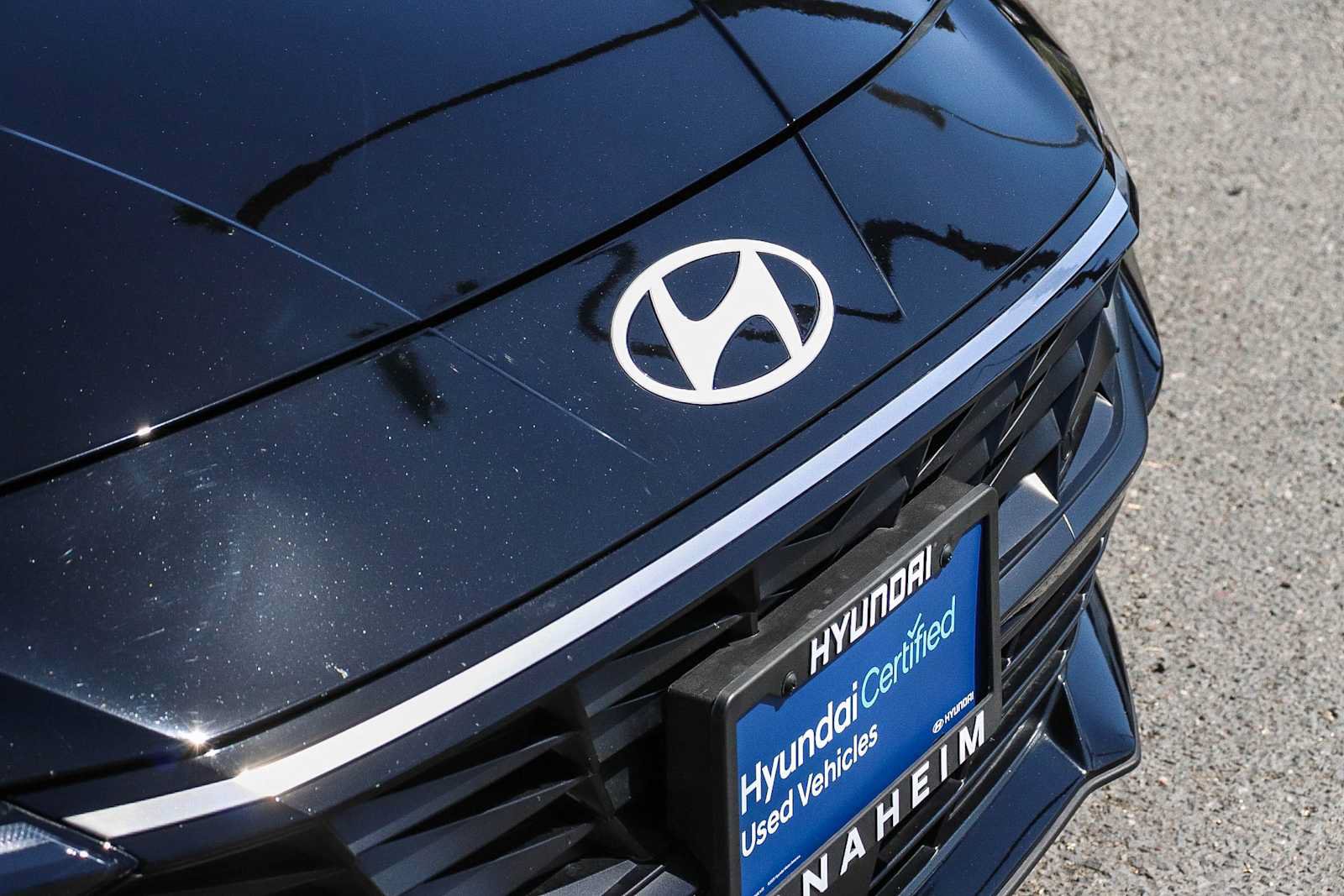 Used 2025 Hyundai Elantra SEL FWD image 6