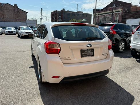 Used 2013 Subaru Impreza 2.0i Premium AWD/4WD image 4