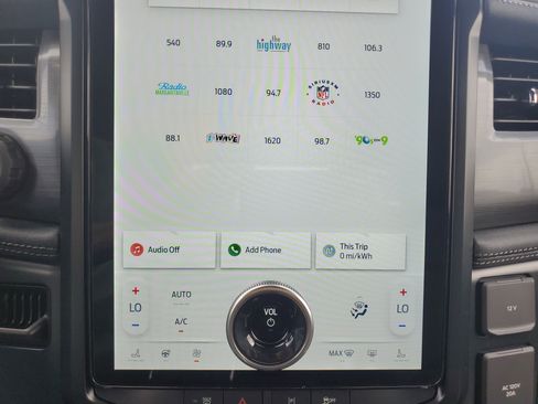 New 2025 Ford F150 Lightning Flash image 29