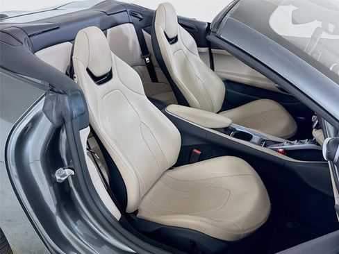 Used 2020 Ferrari Portofino image 29