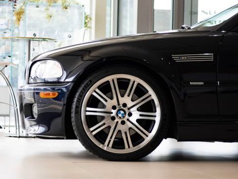 Used 2005 BMW M3 Convertible RWD image 3