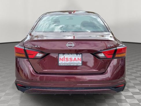 Used 2024 Nissan Altima 2.5 SV image 3