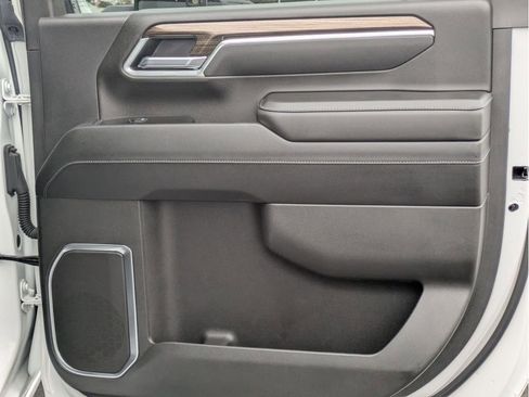 Used 2025 Chevrolet Silverado 2500 LT w/ All Star Edition image 25