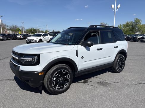 New 2026 Ford Bronco Sport Outer Banks AWD/4WD image 2