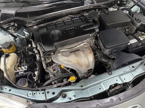 Used 2011 Toyota Camry LE w/ LE Extra-Value Pkg image 25