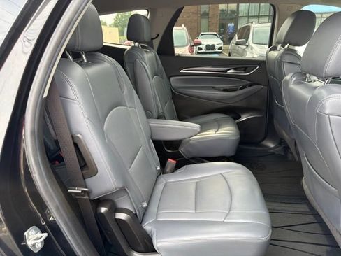 Used 2019 Buick Enclave Essence AWD/4WD image 18