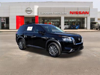 New 2025 Nissan Pathfinder SV