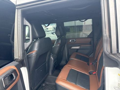 Used 2021 Ford Bronco Outer Banks w/ Sasquatch Package image 10