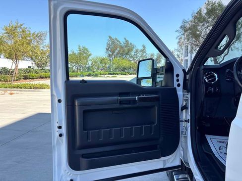 Used 2015 Ford F350 Platinum AWD/4WD image 19