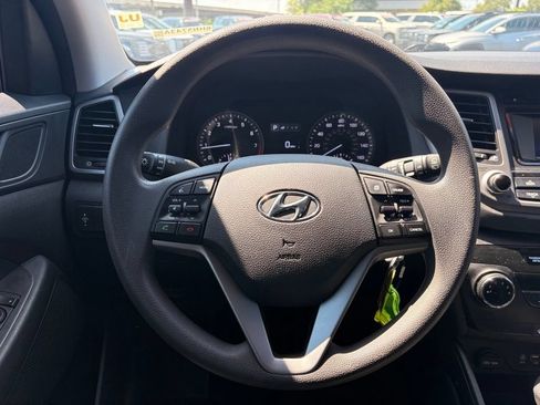Used 2018 Hyundai Tucson SE w/ Cargo Package FWD image 14