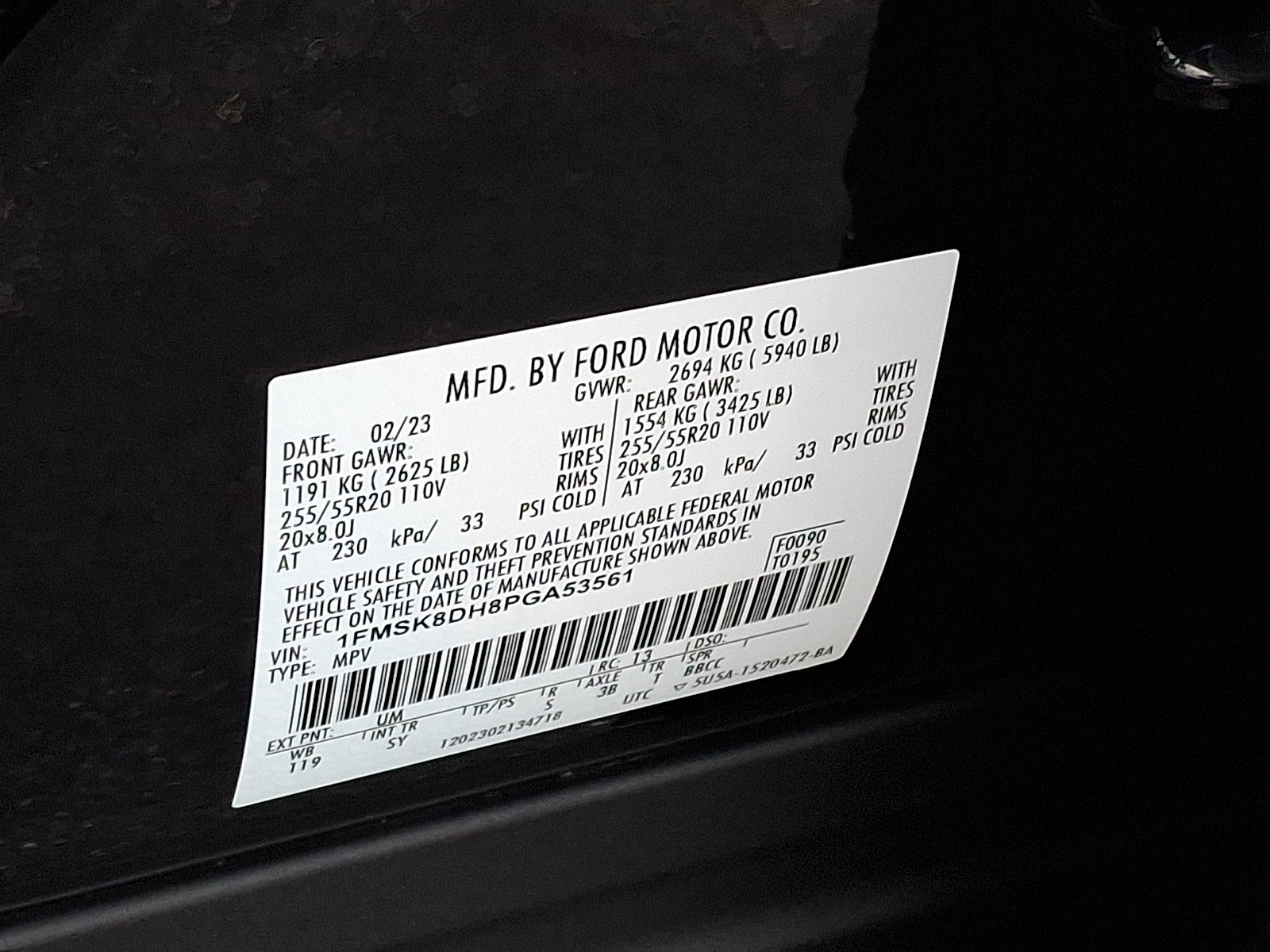 Certified 2023 Ford Explorer XLT w/ Equipment Group 202A AWD/4WD image 27