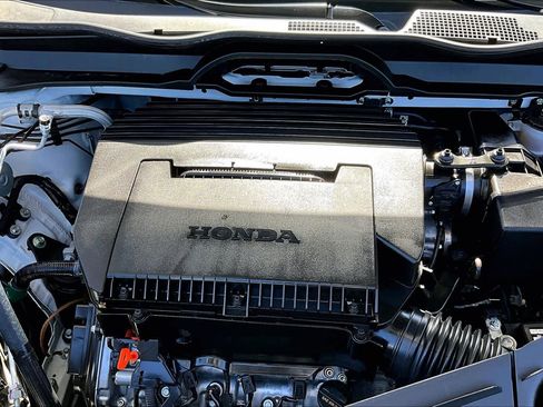 Used 2025 Honda Pilot EX-L image 32