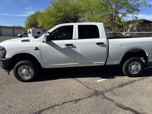 Used 2024 RAM 2500 Tradesman AWD/4WD image 6