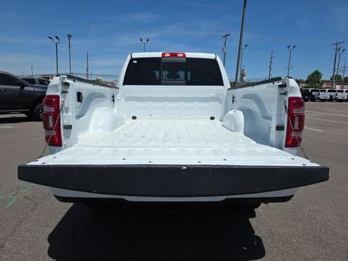 Used 2024 RAM 2500 Laramie AWD/4WD image 13
