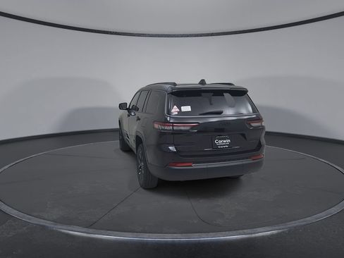 New 2026 Jeep Grand Cherokee L 4WD image 12