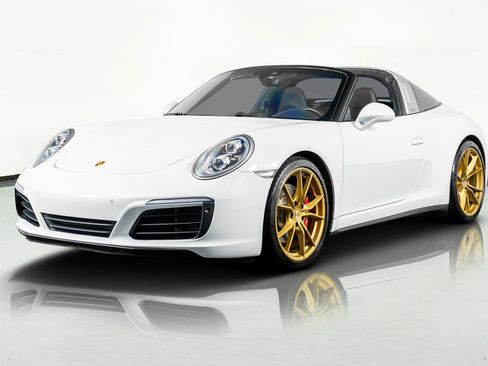 Used 2019 Porsche 911 Targa 4S image 21