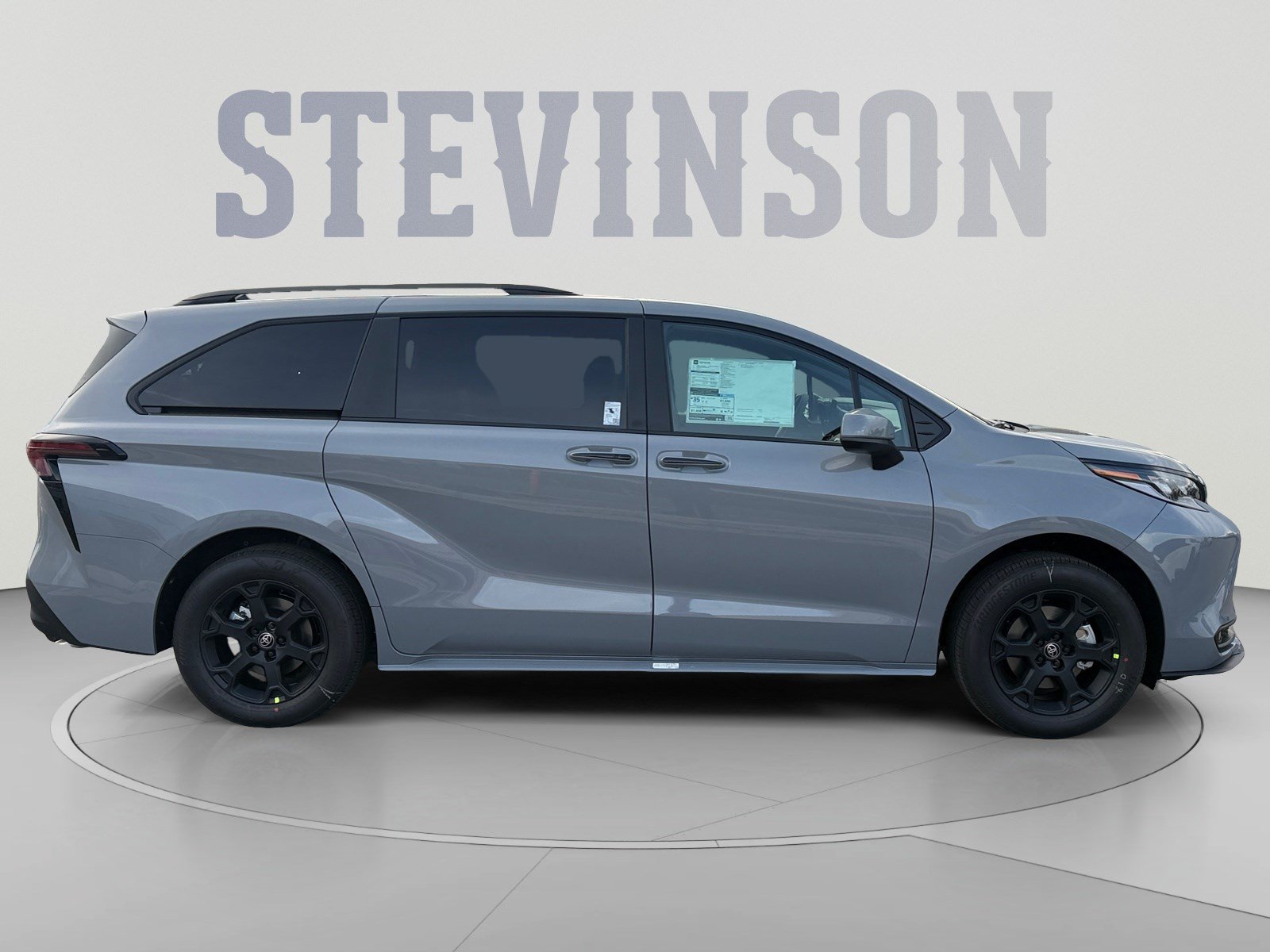 New 2026 Toyota Sienna XLE Woodland Edition AWD/4WD image 6