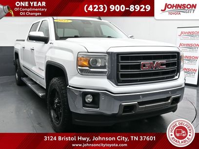 Used 2015 GMC Sierra 1500 SLT w/ SLT Crew Cab Value Package