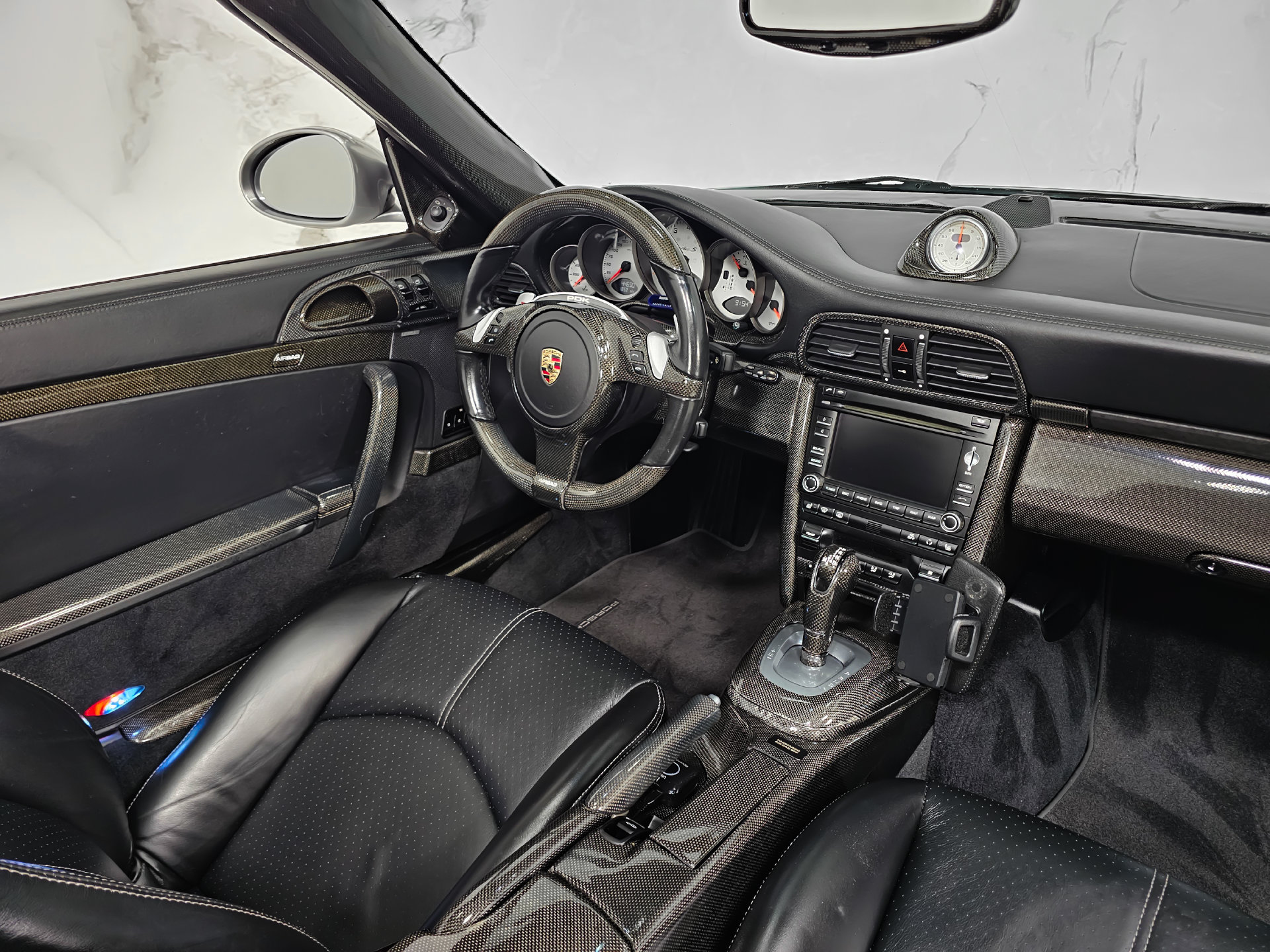 Used 2011 Porsche 911 Turbo S AWD/4WD image 4