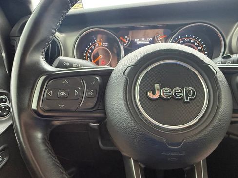 Used 2019 Jeep Wrangler Unlimited Sport S AWD/4WD image 12