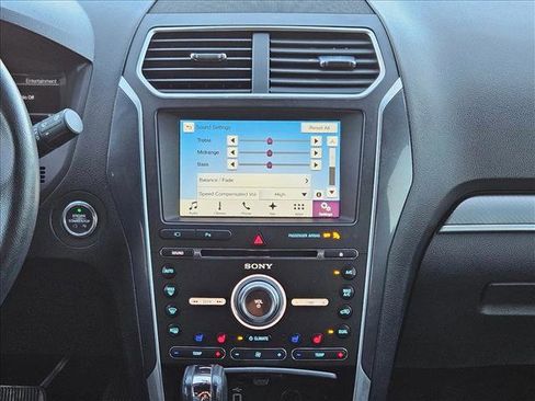 Used 2017 Ford Explorer Sport w/ Equipment Group 401A image 13