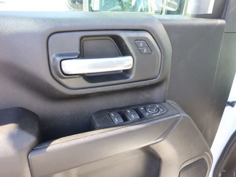 New 2025 GMC Sierra 3500 Pro w/ Convenience Package AWD/4WD image 18