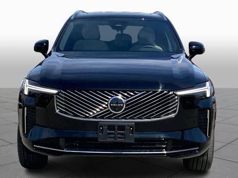 Used 2026 Volvo XC90 B5 Plus w/ Protection Package image 4