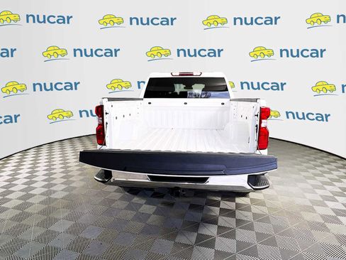 Used 2023 Chevrolet Silverado 1500 LT AWD/4WD image 24
