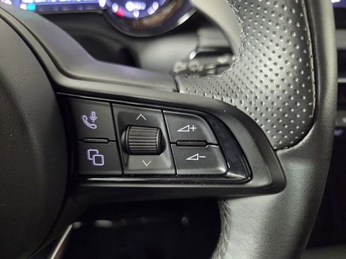 Used 2024 Alfa Romeo Tonale Veloce AWD/4WD image 18