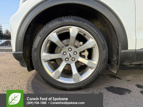 Used 2020 Ford Explorer Platinum image 9