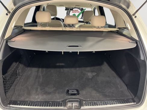 Used 2022 Mercedes-Benz GLC 300 4MATIC image 19