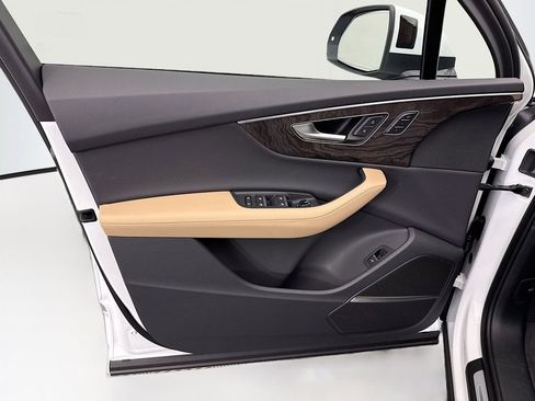 Used 2026 Audi Q7 3.0T Premium Plus w/ Premium Plus Package image 25