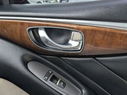 Used 2015 INFINITI Q50 Premium w/ Deluxe Touring Package image 38