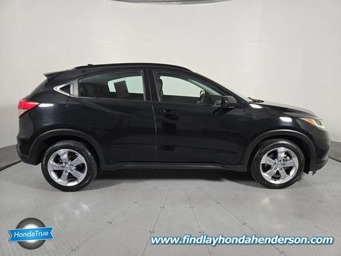 Certified 2021 Honda HR-V LX image 7