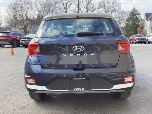 New 2026 Hyundai Venue SEL image 7