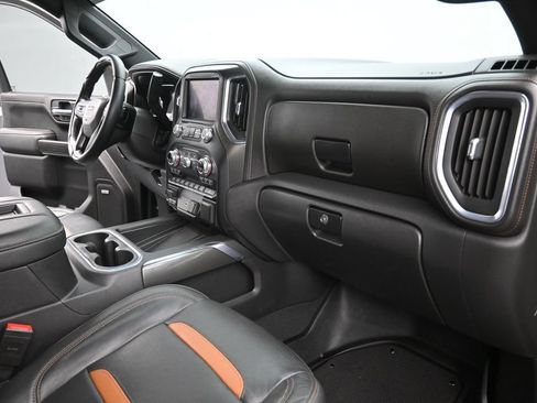 Used 2021 GMC Sierra 1500 AT4 w/ AT4 Premium Package AWD/4WD image 12