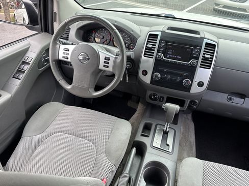 Used 2017 Nissan Frontier SV AWD/4WD image 12