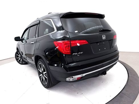 Used 2018 Honda Pilot Elite image 9