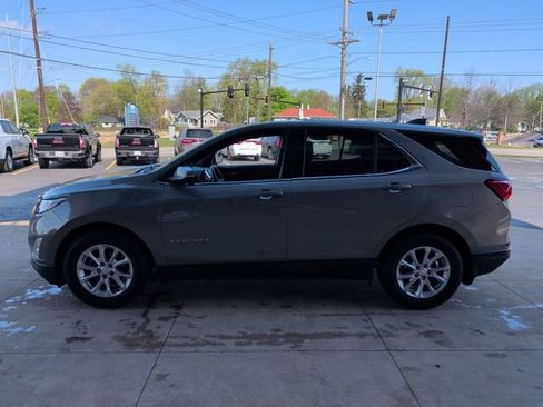 Used 2019 Chevrolet Equinox LT image 4