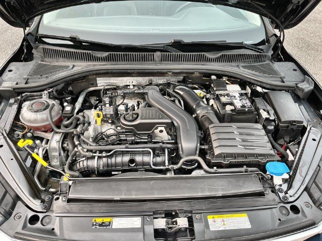 Used 2024 Volkswagen Jetta SE FWD image 20