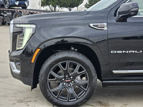New 2026 GMC Yukon Denali w/ Denali Reserve Package image 6