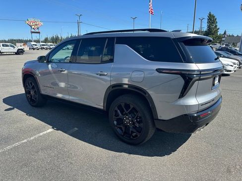 Used 2026 Chevrolet Traverse RS AWD/4WD image 4