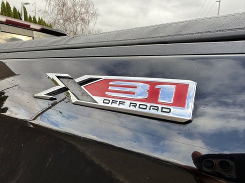 Used 2019 GMC Sierra 1500 SLT w/ SLT Premium Plus Package image 6