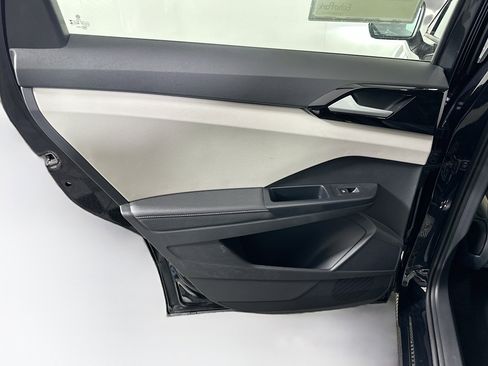 Used 2025 Volkswagen Taos S image 25