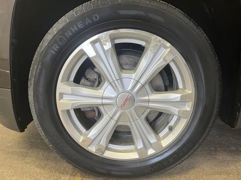 Used 2016 GMC Terrain SLT w/ Sun And Destination Package AWD/4WD image 29
